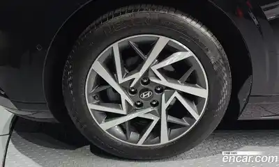 Hyundai Grandeur 2024 1.6 автомат (гидро), миниатюра 5
