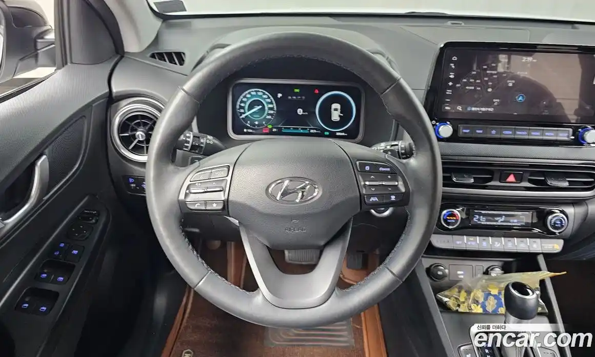 Hyundai Kona 2023 1.6 автомат (гидро), фото 19