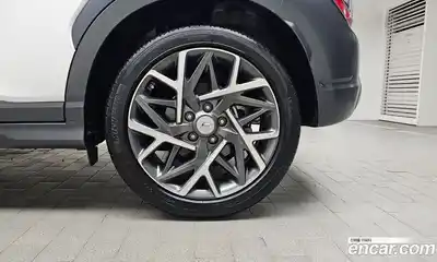 Hyundai Kona 2023 1.6 автомат (гидро), миниатюра 7