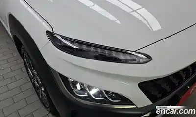 Hyundai Kona 2023 1.6 автомат (гидро), миниатюра 8