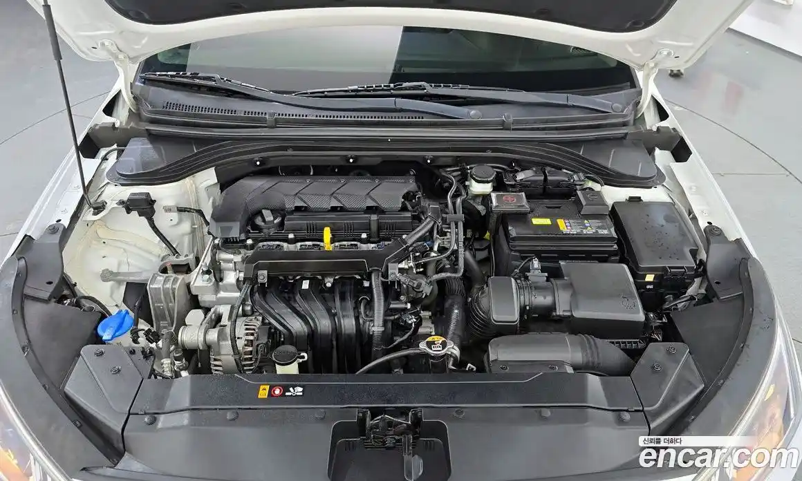 Hyundai Avante 2019 1.6 гидро, фото 6