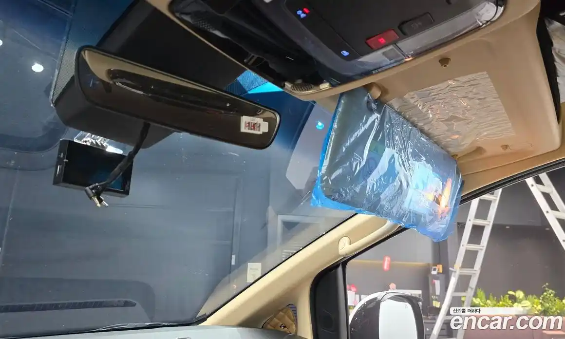 Hyundai Staria 2022 2.2 автомат (гидро), фото 27