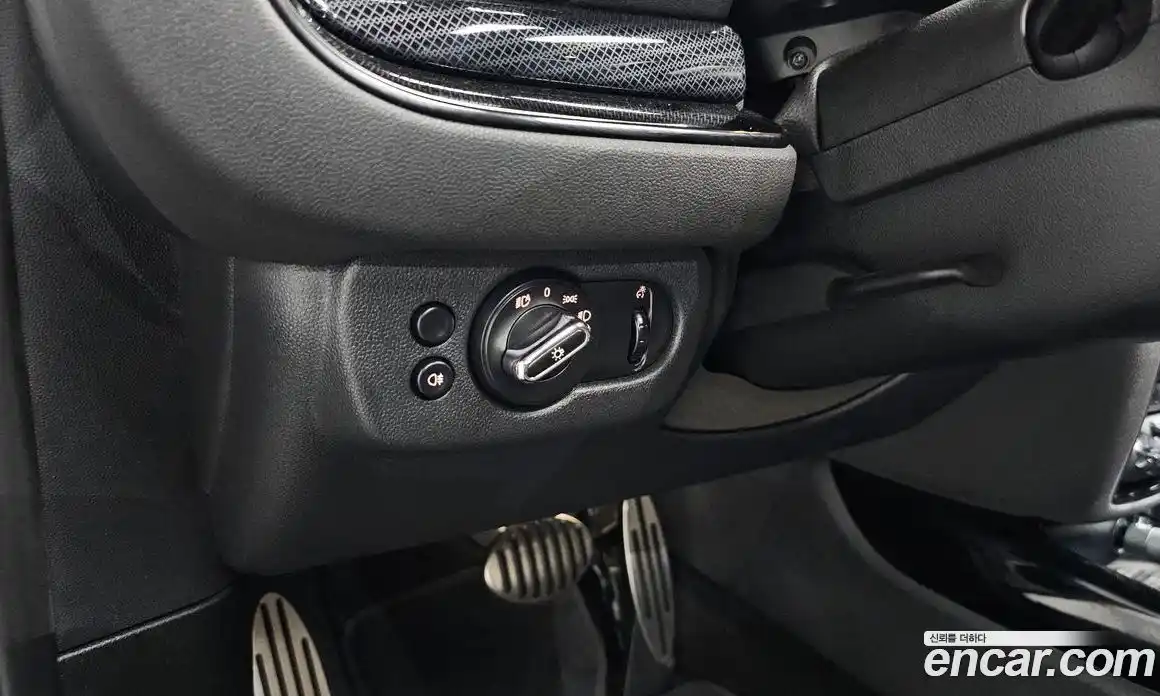 Mini Clubman 2021 2.0 автомат (гидро), фото 27