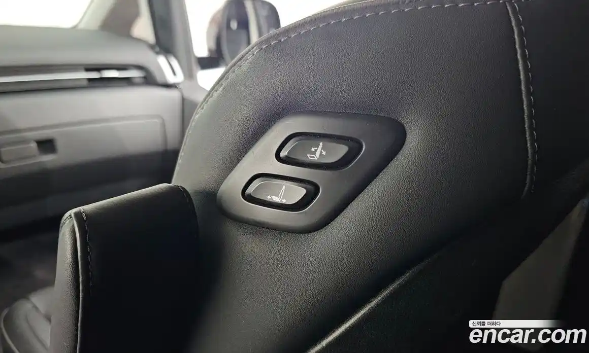 Hyundai Staria 2024 1.6 автомат (гидро), фото 32