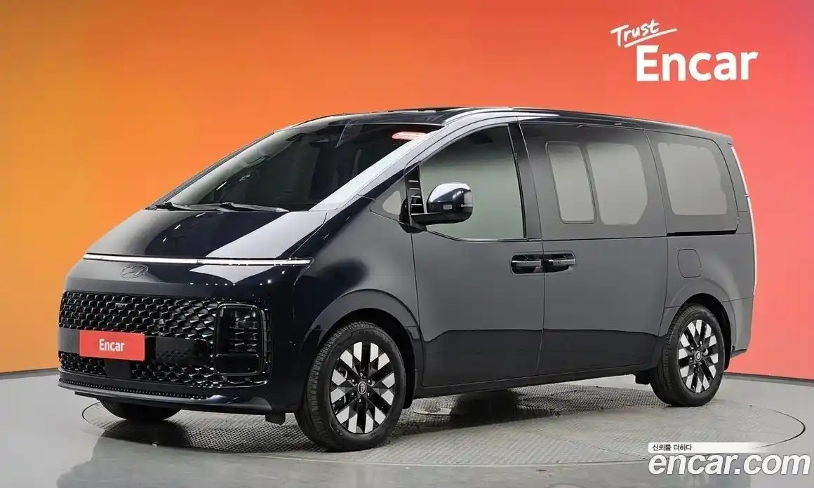 Hyundai Staria 2024 1.6 автомат (гидро), фото 36