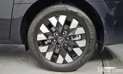 Hyundai Staria 2024 1.6 автомат (гидро), миниатюра 6