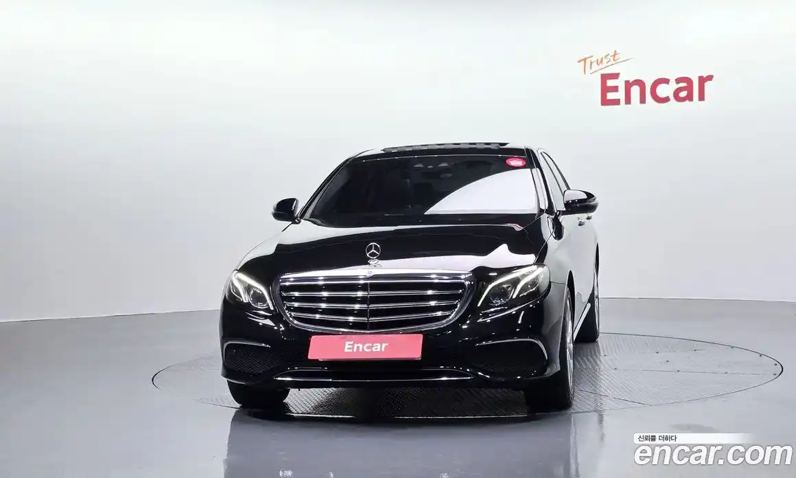 Mercedes-Benz E-Class 2017 1.9 автомат (гидро), фото 3
