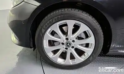 Mercedes-Benz E-Class 2017 1.9 автомат (гидро), миниатюра 5