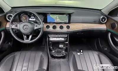 Mercedes-Benz E-Class 2017 1.9 автомат (гидро), миниатюра 10