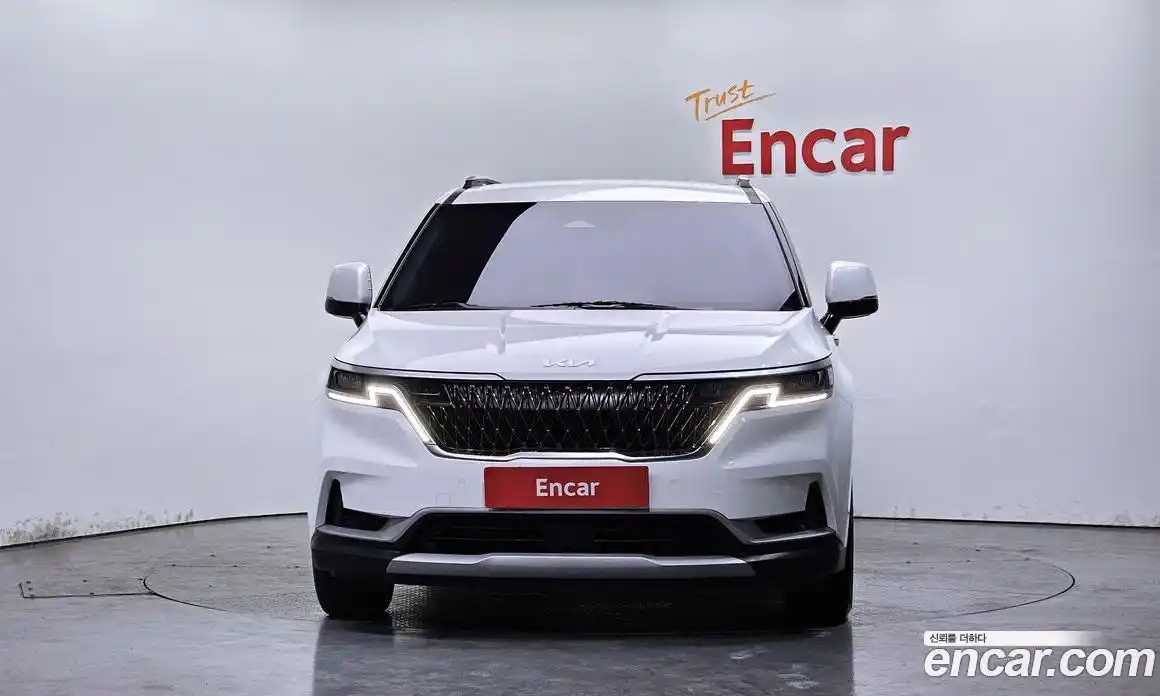 Kia Carnival 2023 3.5 автомат (гидро), фото 3