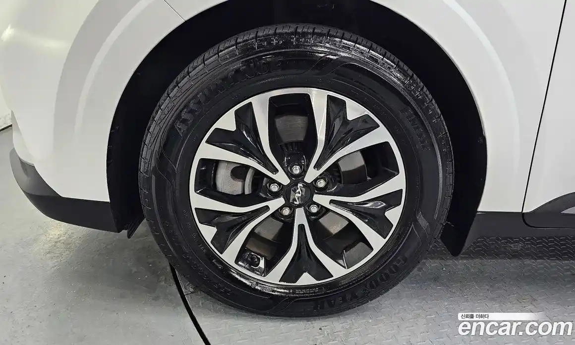 Kia Carnival 2023 3.5 автомат (гидро), фото 5