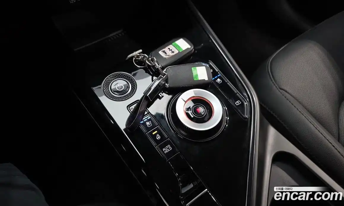 Kia Niro 2023 0.2 автомат (гидро), фото 11