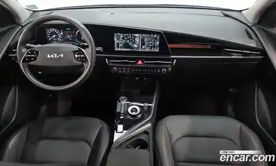 Kia Niro 2023 0.2 автомат (гидро), миниатюра 9