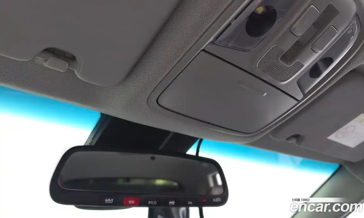 Kia Niro 2021 1.6 автомат (гидро), фото 17