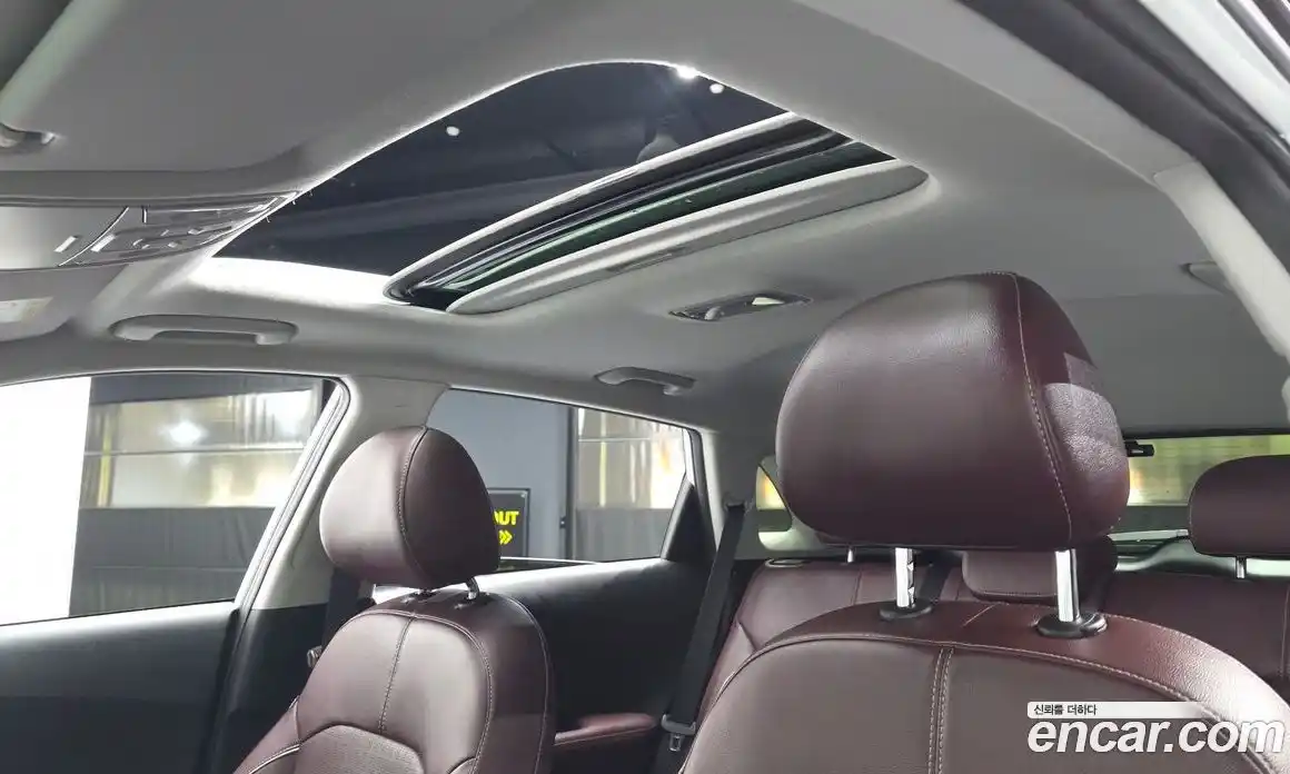 Kia Niro 2021 1.6 автомат (гидро), фото 18