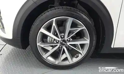 Kia Niro 2021 1.6 автомат (гидро), миниатюра 5
