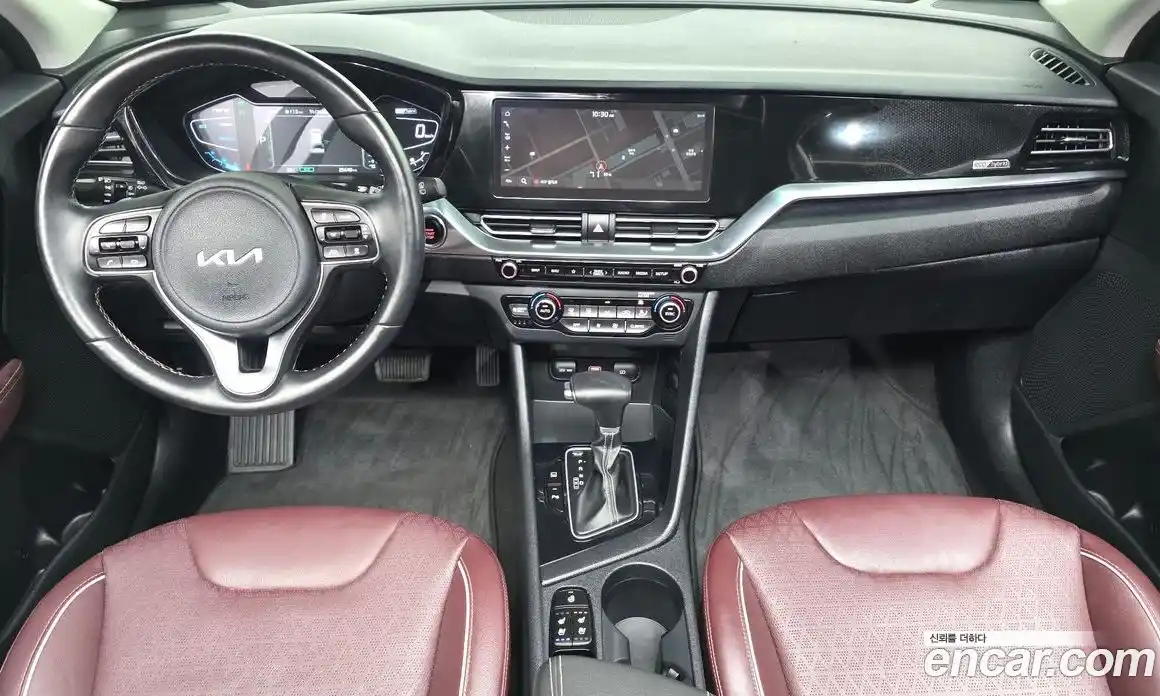 Kia Niro 2021 1.6 автомат (гидро), фото 7
