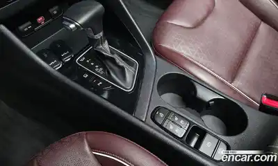Kia Niro 2021 1.6 автомат (гидро), миниатюра 9