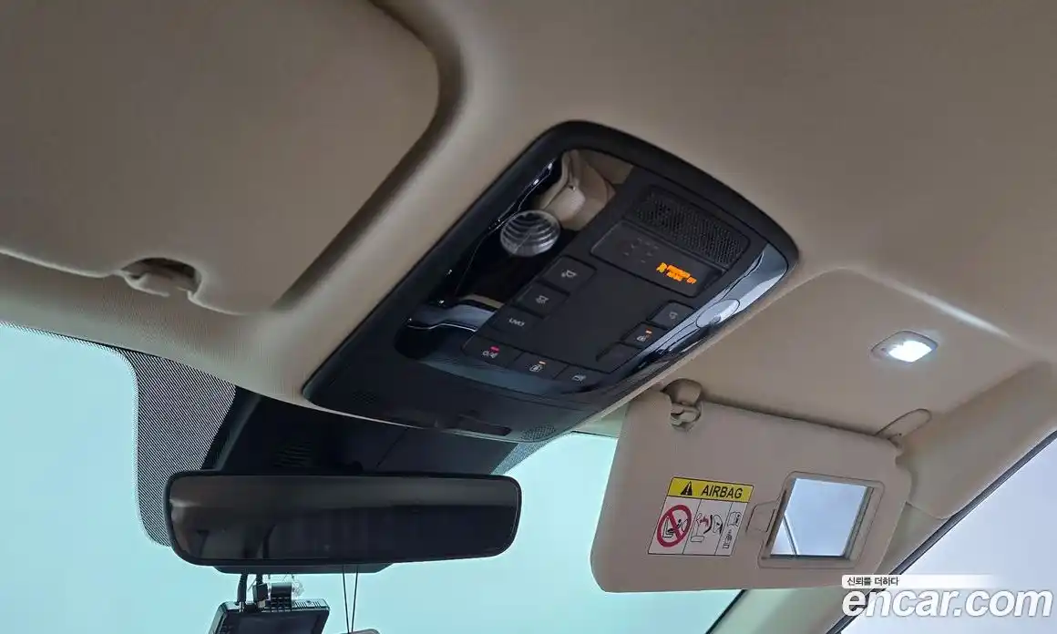 Kia Carnival 2020 3.5 автомат (гидро), фото 24