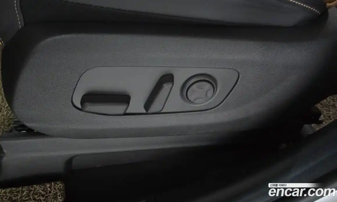 Kia Carnival 2020 3.5 автомат (гидро), фото 31