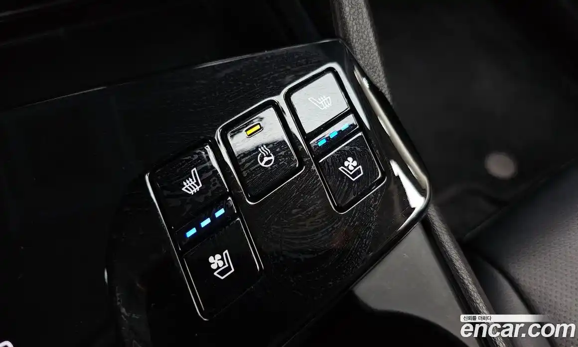 Kia Sportage 2023 1.6 автомат (гидро), фото 24