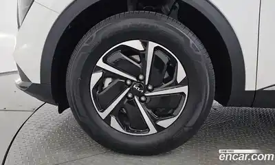 Kia Sportage 2023 1.6 автомат (гидро), миниатюра 4