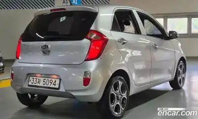 Kia Morning 2012 1.0 автомат (гидро), миниатюра 3