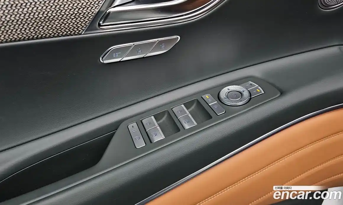 Genesis GV80 2025 2.5 автомат (гидро), фото 16