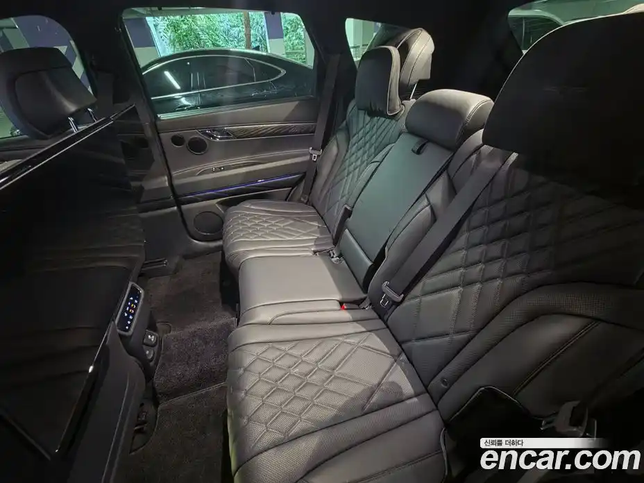 Genesis GV80 2025 2.5 автомат (гидро), фото 15