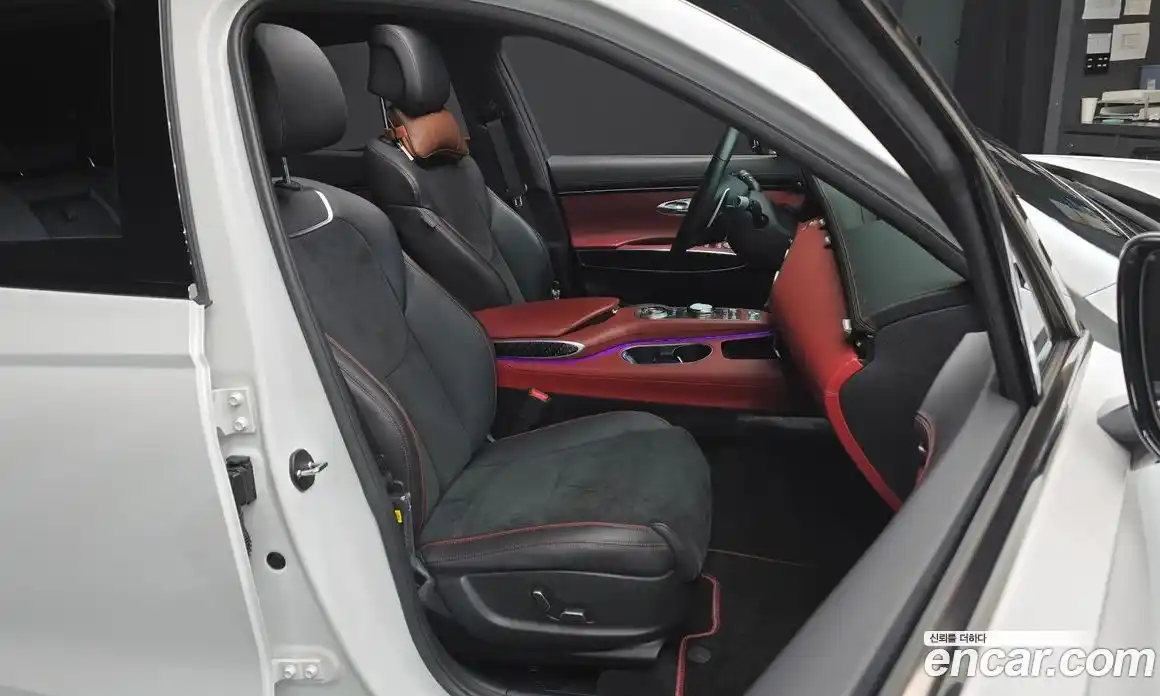 Genesis GV70 2022 2.5 автомат (гидро), фото 12