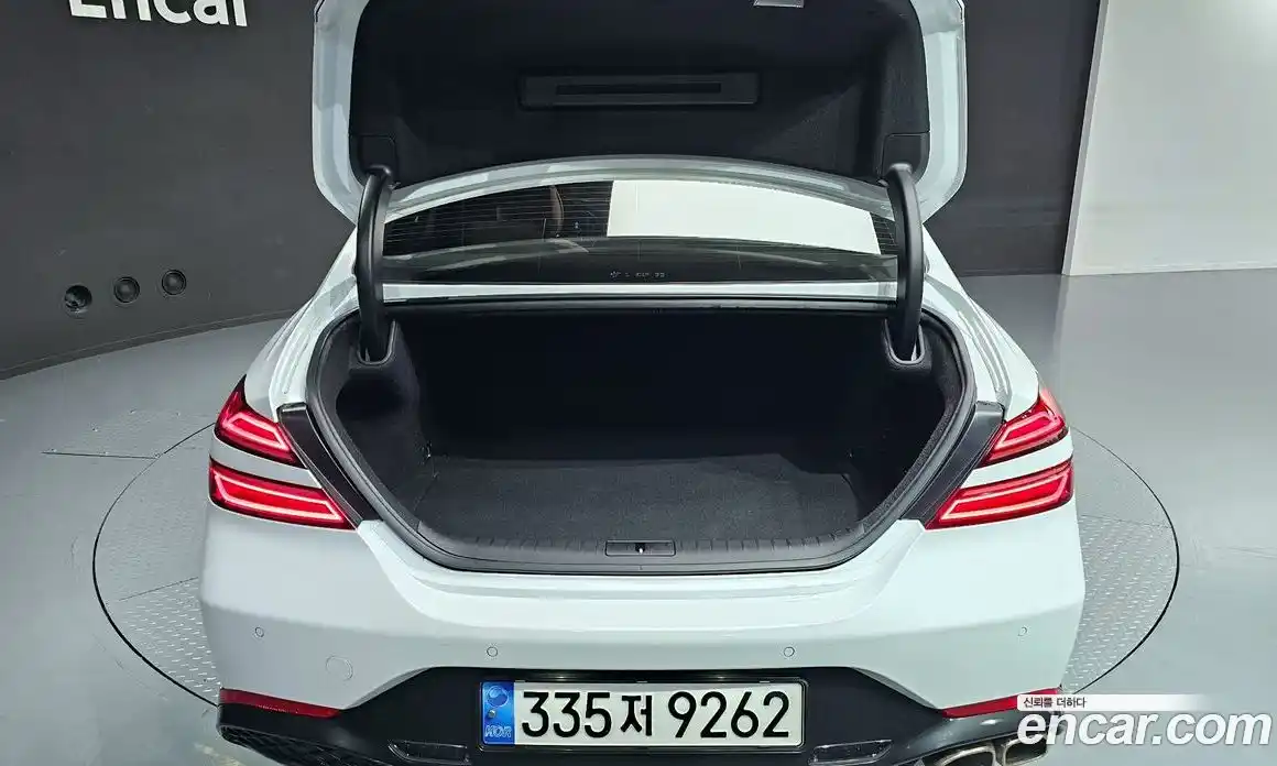 Genesis G70 2021 2.0 гидро, фото 30