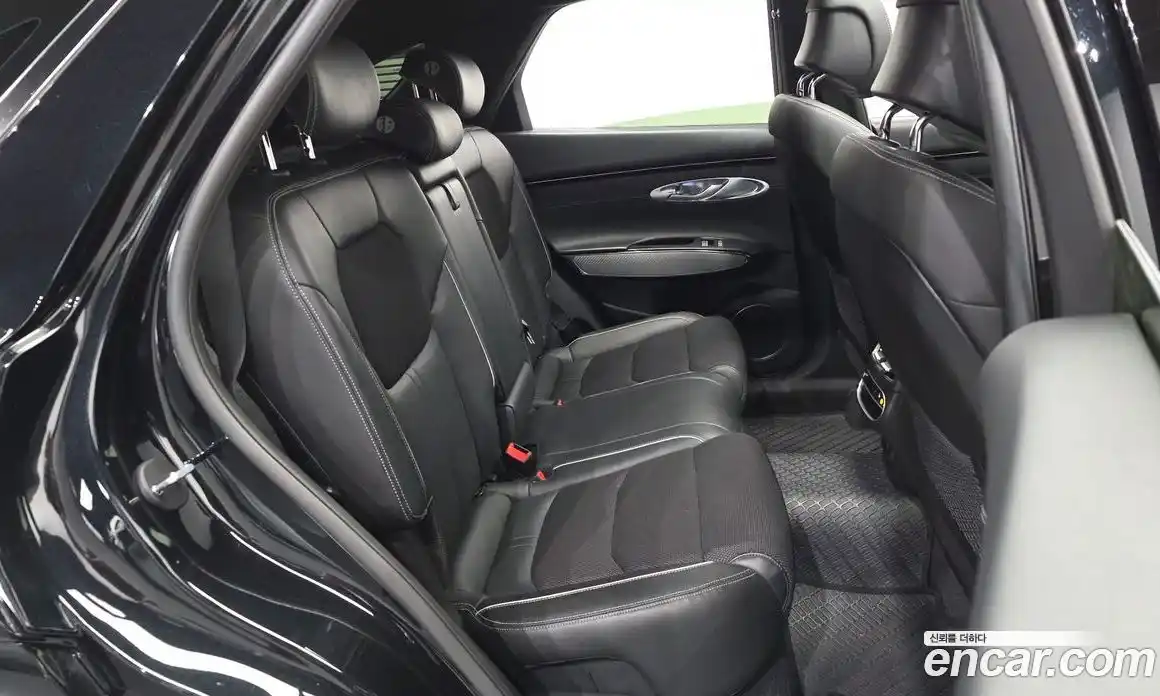 Genesis GV70 2021 2.5 гидро, фото 18