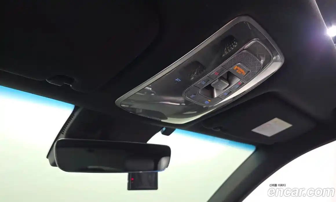 Genesis GV70 2021 2.5 гидро, фото 25