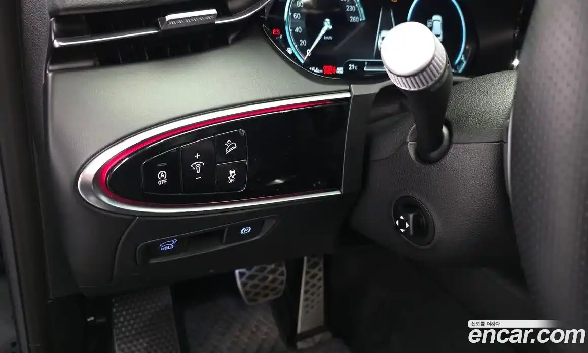Genesis GV70 2021 2.5 гидро, фото 30
