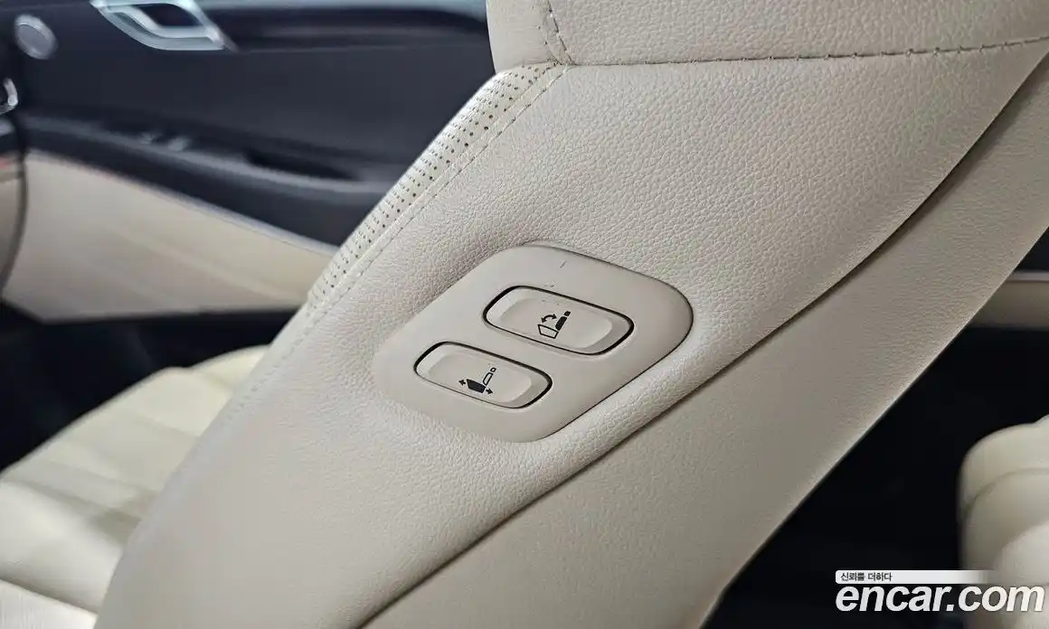 Genesis GV80 2022 3.0 гидро, фото 24