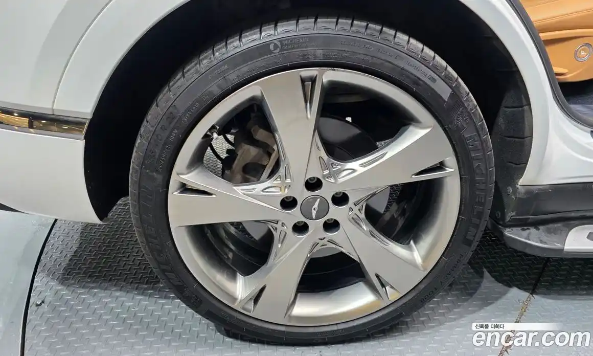 Genesis GV80 2021 2.5 гидро, фото 5
