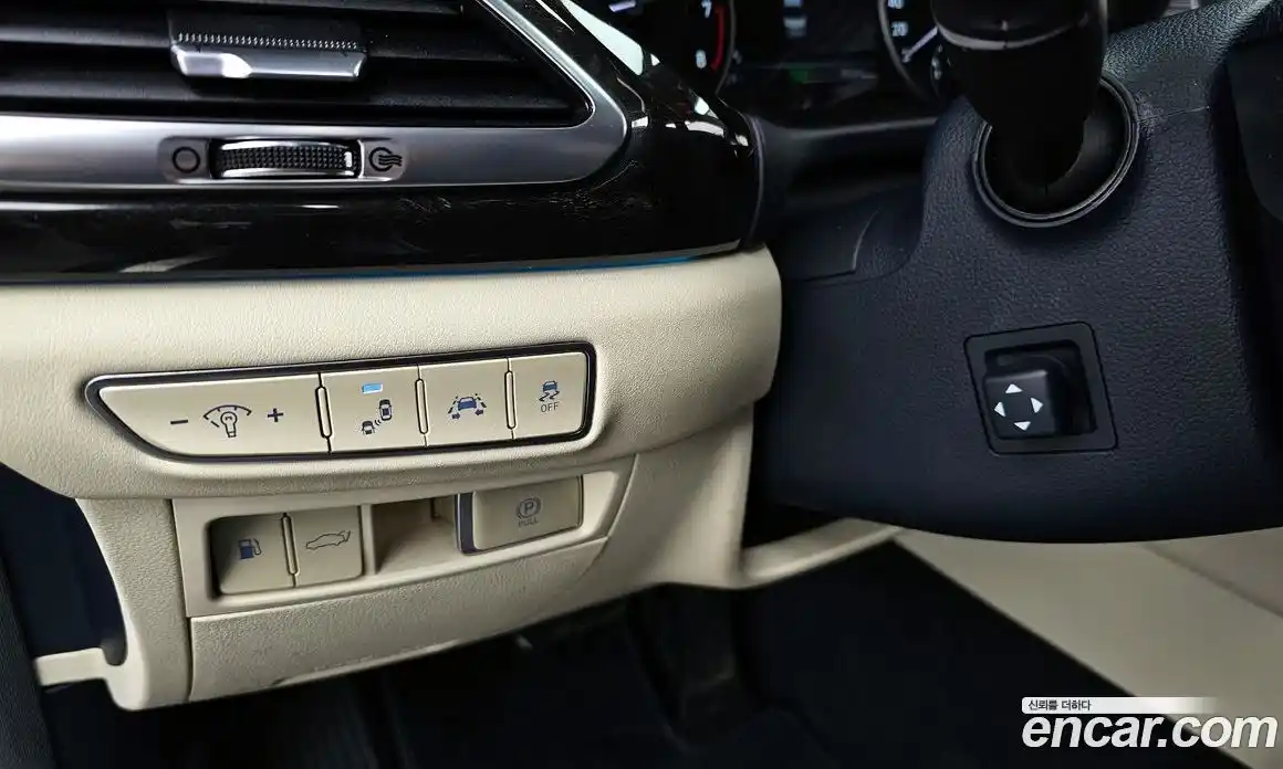 Genesis EQ900 2016 3.8 автомат (гидро), фото 14