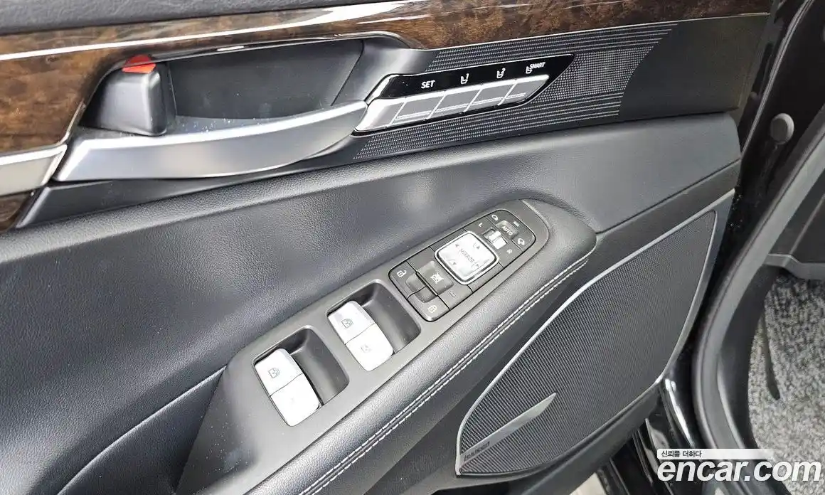 Genesis G90 2018 3.8 гидро, фото 30