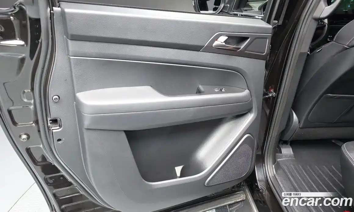 SsangYong Musso 2025 2.2 автомат (гидро), фото 15