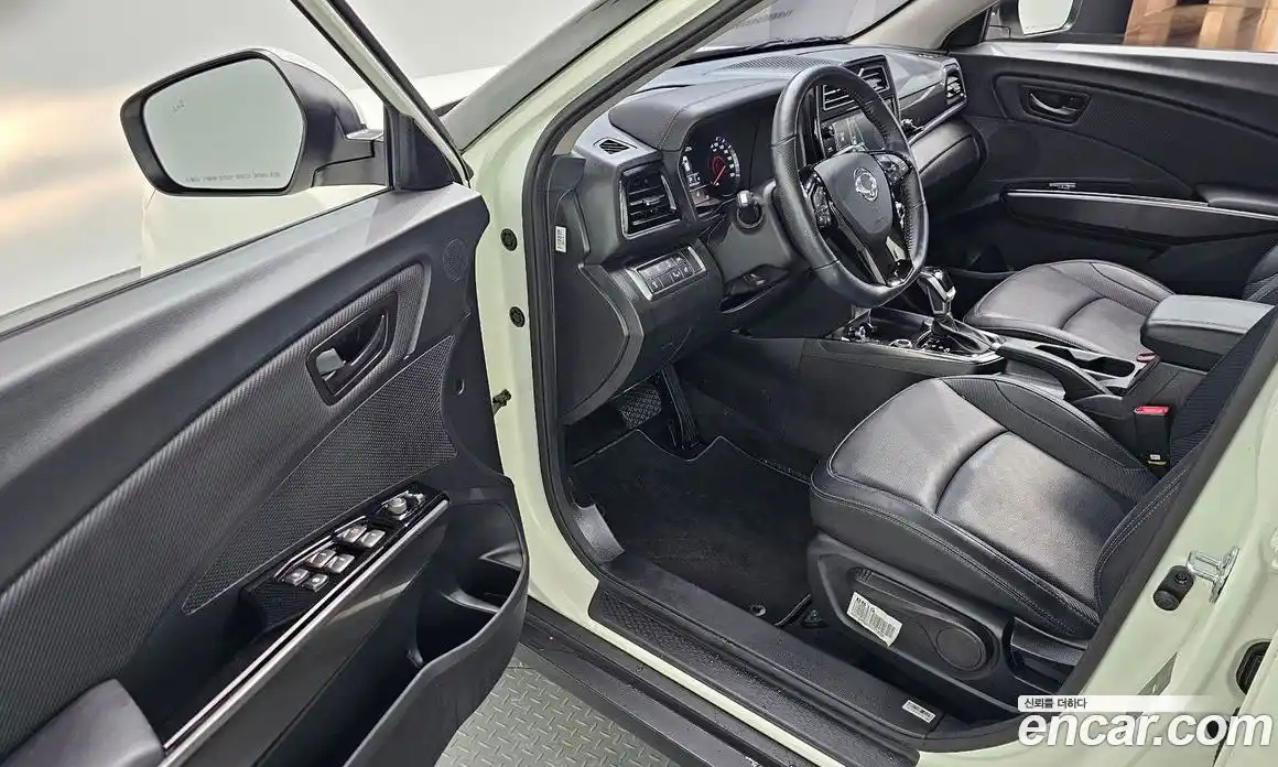 SsangYong TIBOLI 2020 1.5 автомат (гидро), фото 13
