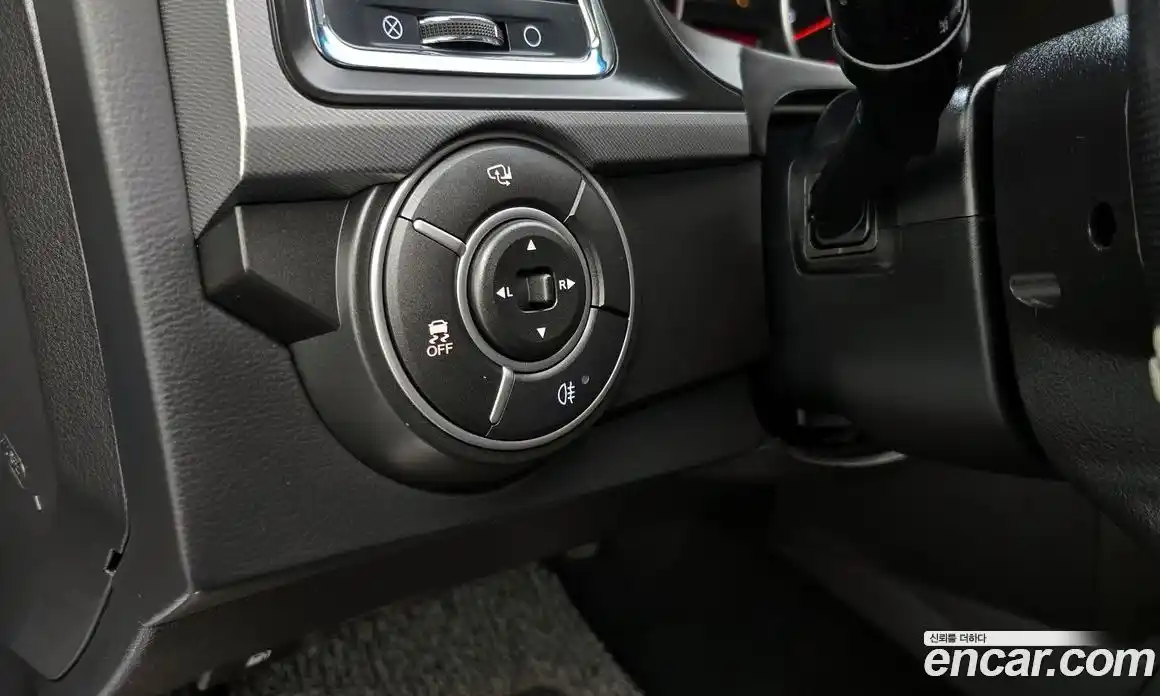 SsangYong Korando 2017 2.2 автомат (гидро), фото 18