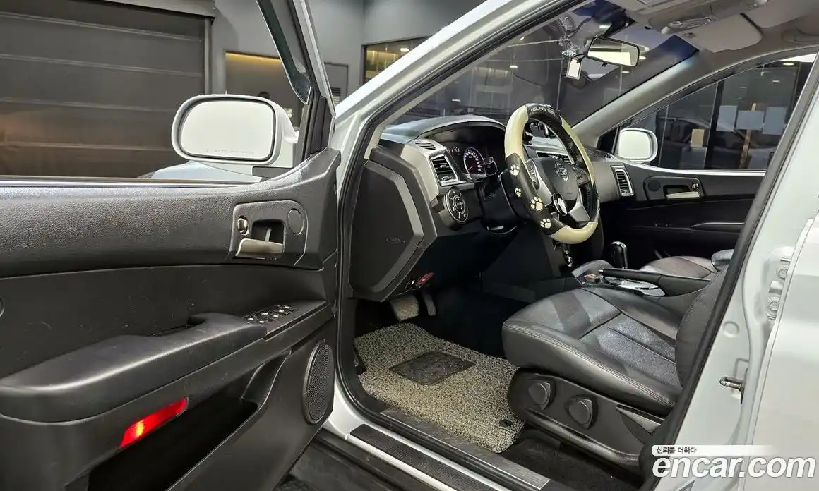 SsangYong Korando 2017 2.2 автомат (гидро), фото 10