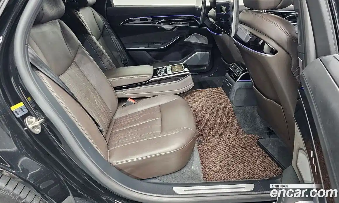 Audi A8 2021 3.0 автомат (гидро), фото 17