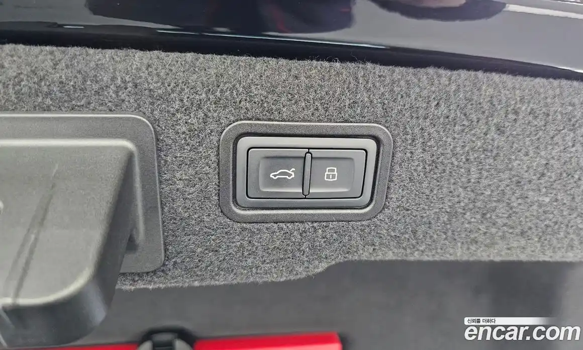 Audi A8 2021 3.0 автомат (гидро), фото 22