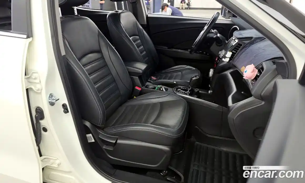 SsangYong TIBOLI 2017 1.6 автомат (гидро), фото 17