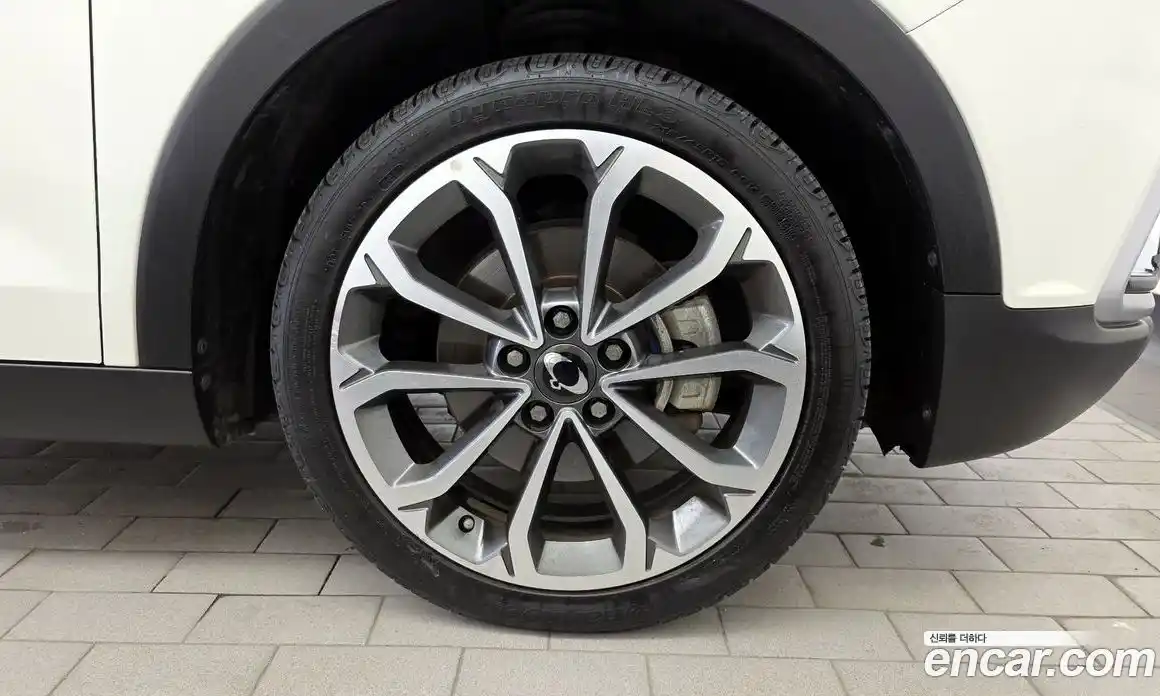 SsangYong TIBOLI 2017 1.6 автомат (гидро), фото 7