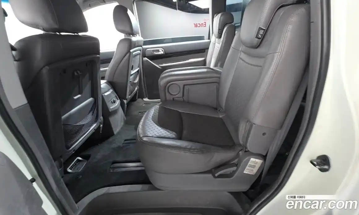 SsangYong Korando 2016 2.2 автомат (гидро), фото 16