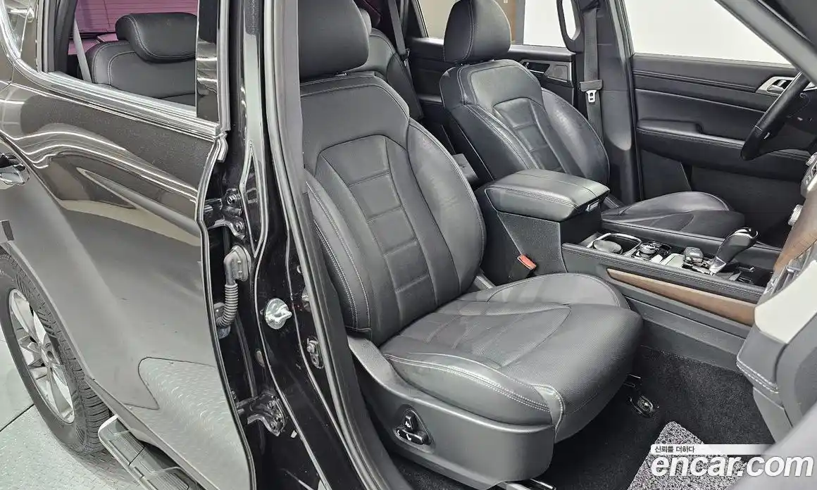 SsangYong Rexton 2017 2.2 автомат (гидро), фото 17