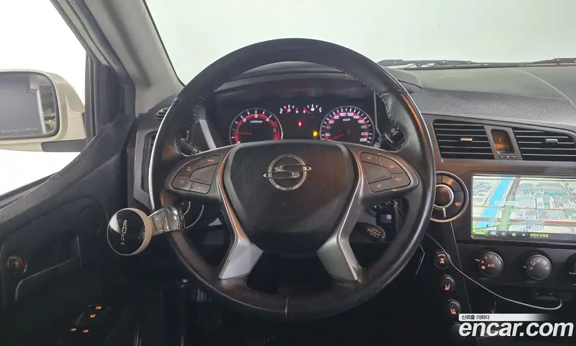 SsangYong Korando 2015 2.0 автомат (гидро), фото 12