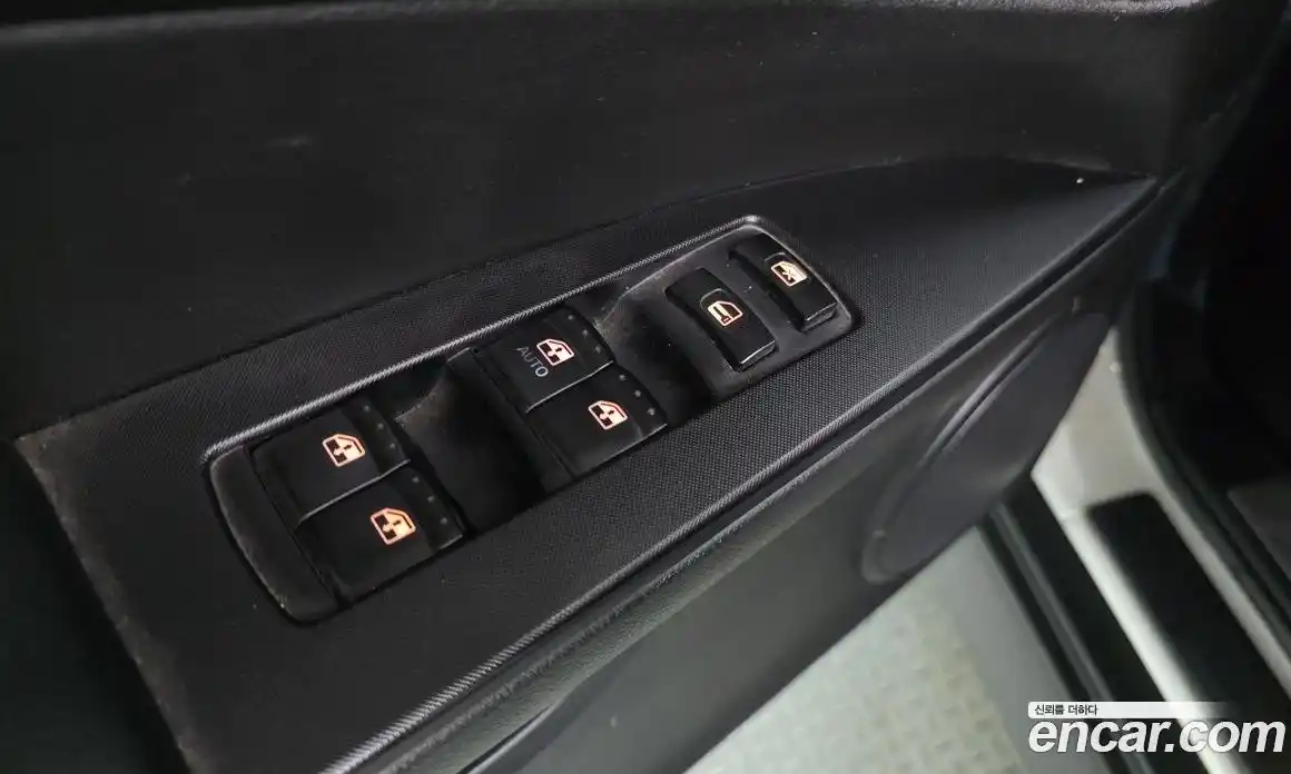 SsangYong Korando 2015 2.0 автомат (гидро), фото 16